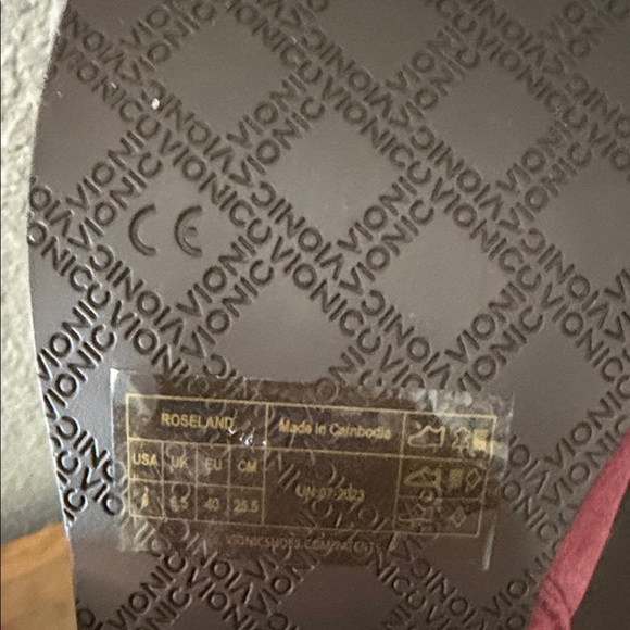 Women's Vionic Roseland Suede Ankle Boots size 9.5 New in Box - Picture 9 of 11